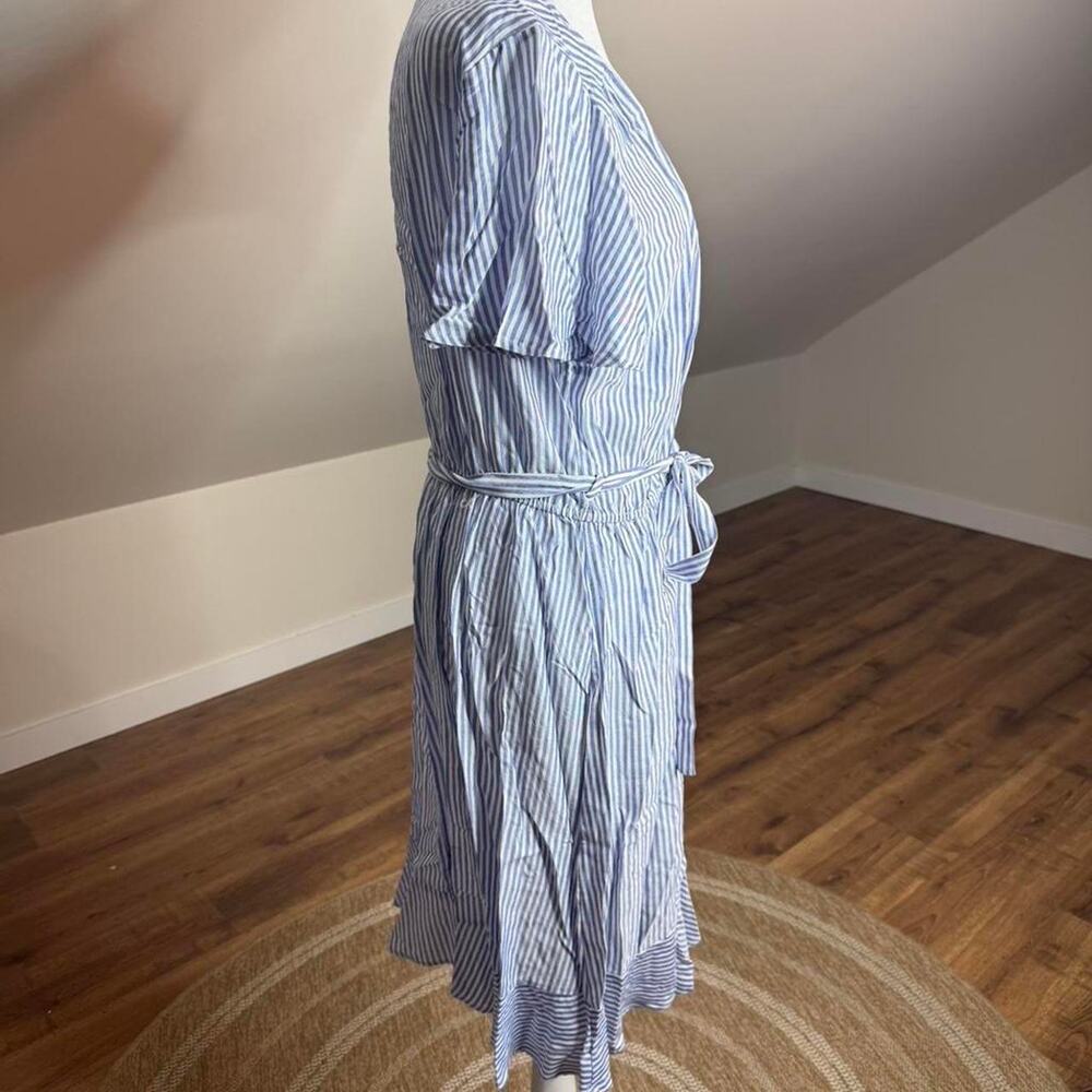 Naïf Blue & White Coastal Stripe Wrap Dress NWT Size L Beachy Cottagecore - Picture 5 of 6